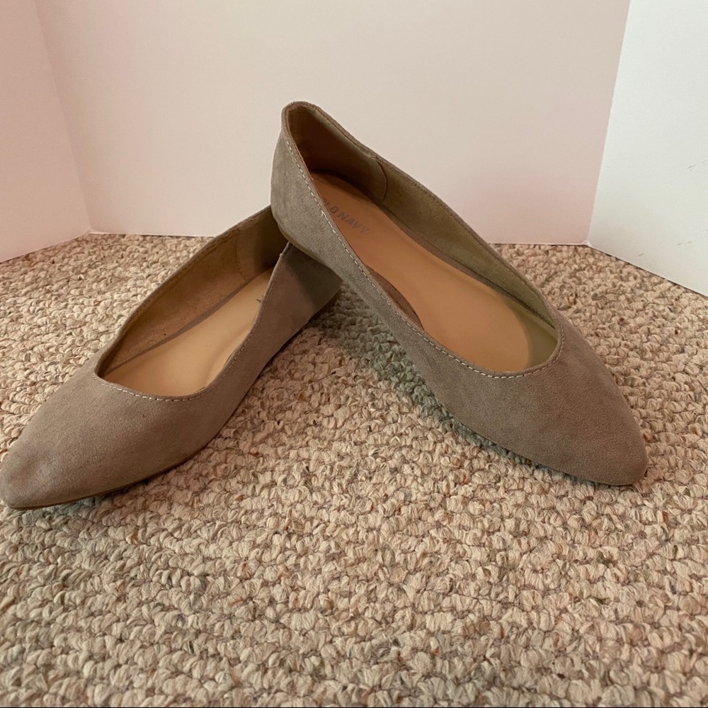 Taupe Flats